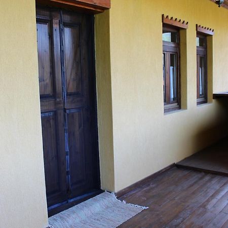 Ferienwohnung Kivotos Epavlis Prespes Exterior foto